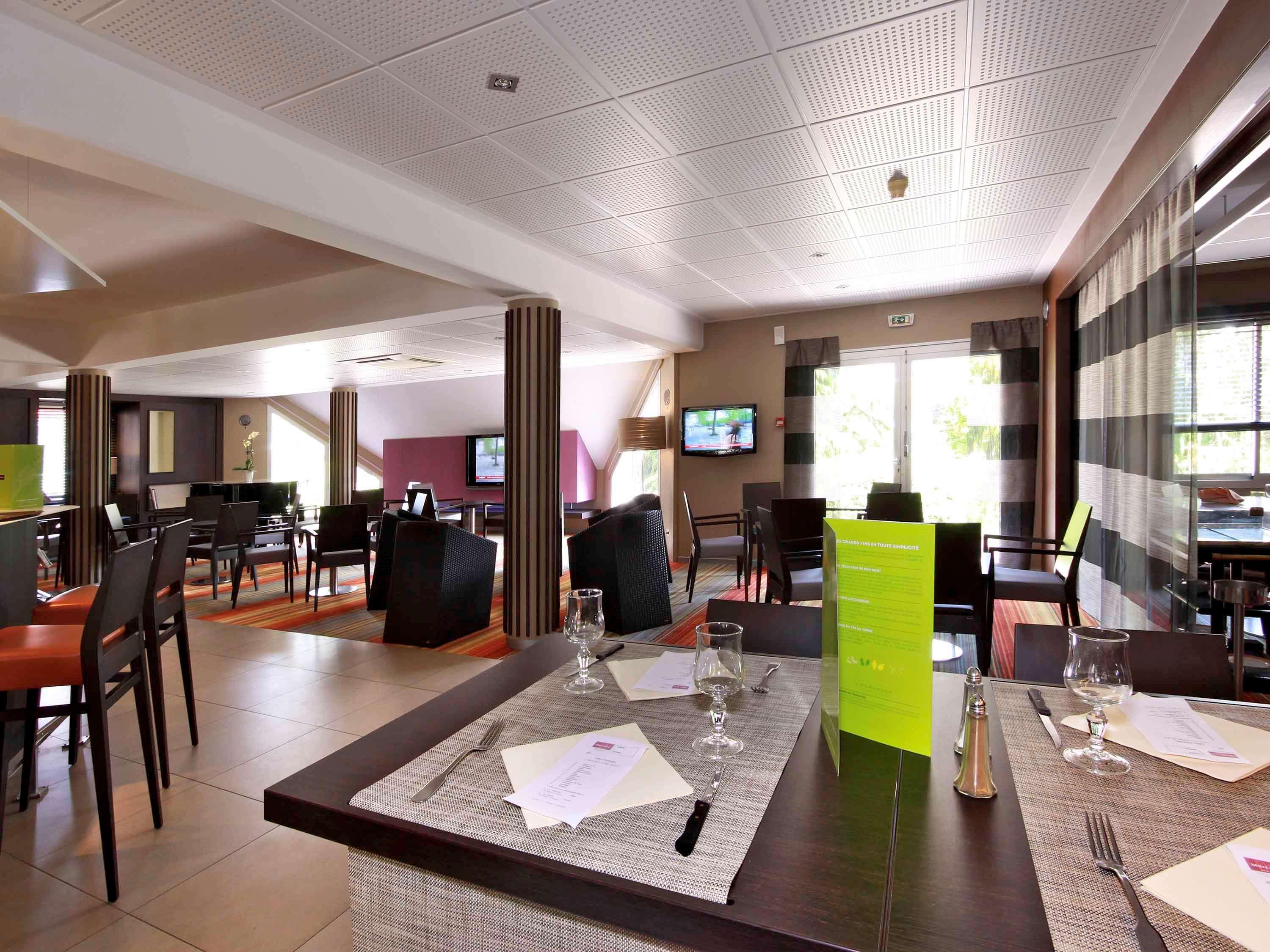 Mercure Hexagone Luxeuil Εξωτερικό φωτογραφία