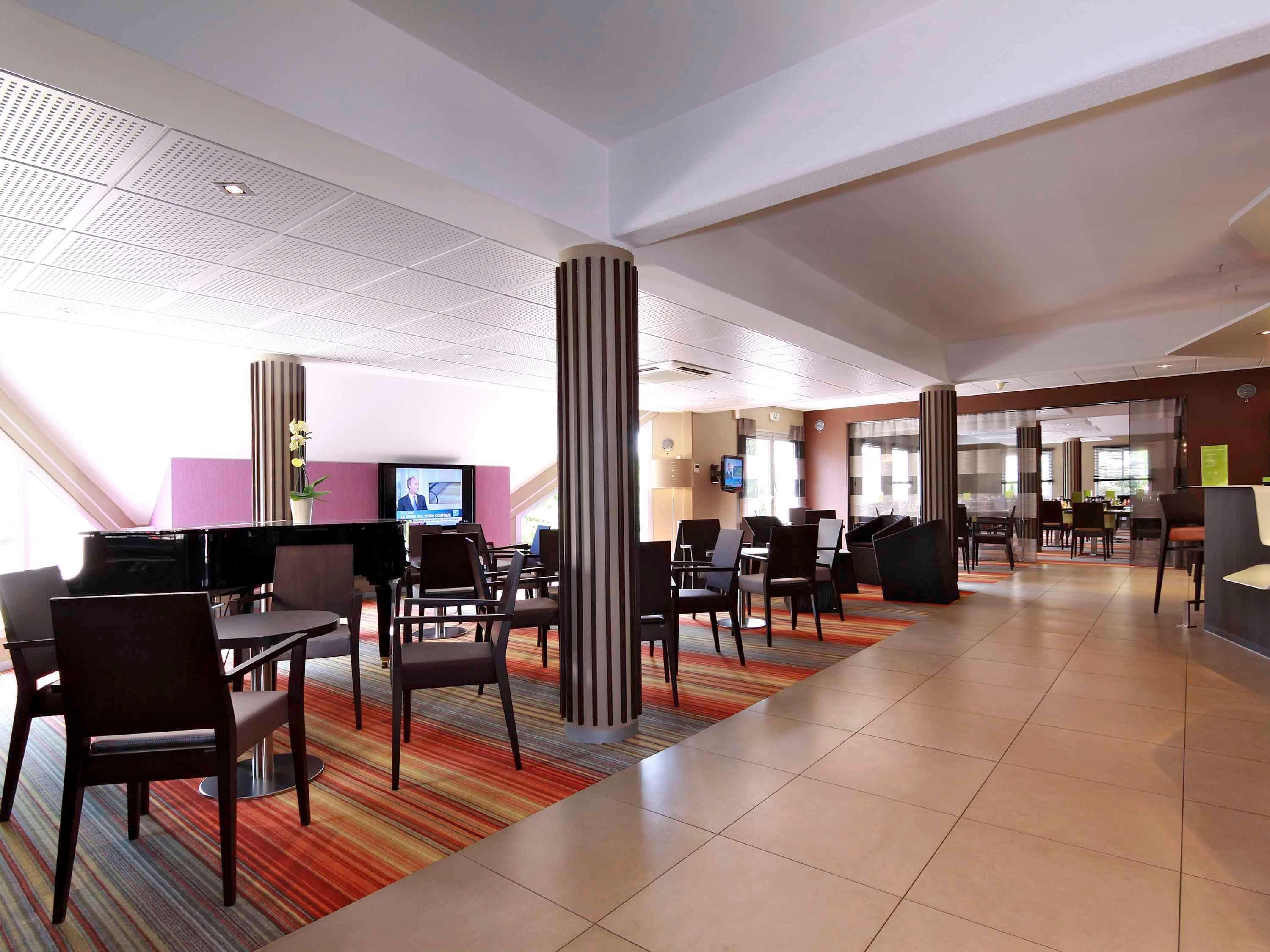 Mercure Hexagone Luxeuil Εξωτερικό φωτογραφία