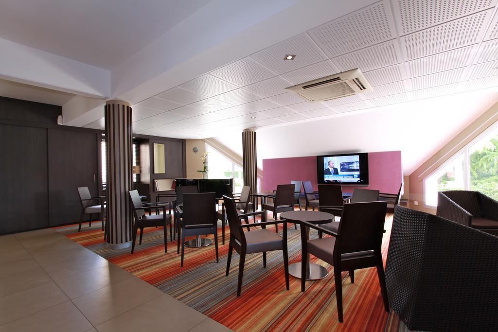 Mercure Hexagone Luxeuil Εξωτερικό φωτογραφία