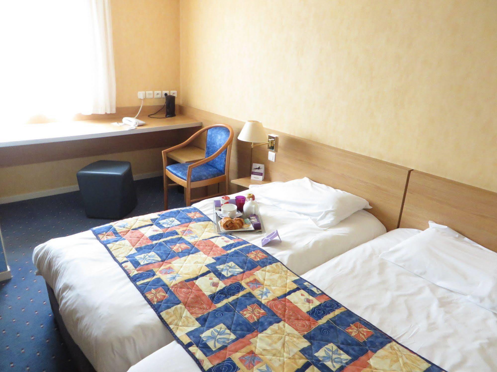 Mercure Hexagone Luxeuil Εξωτερικό φωτογραφία